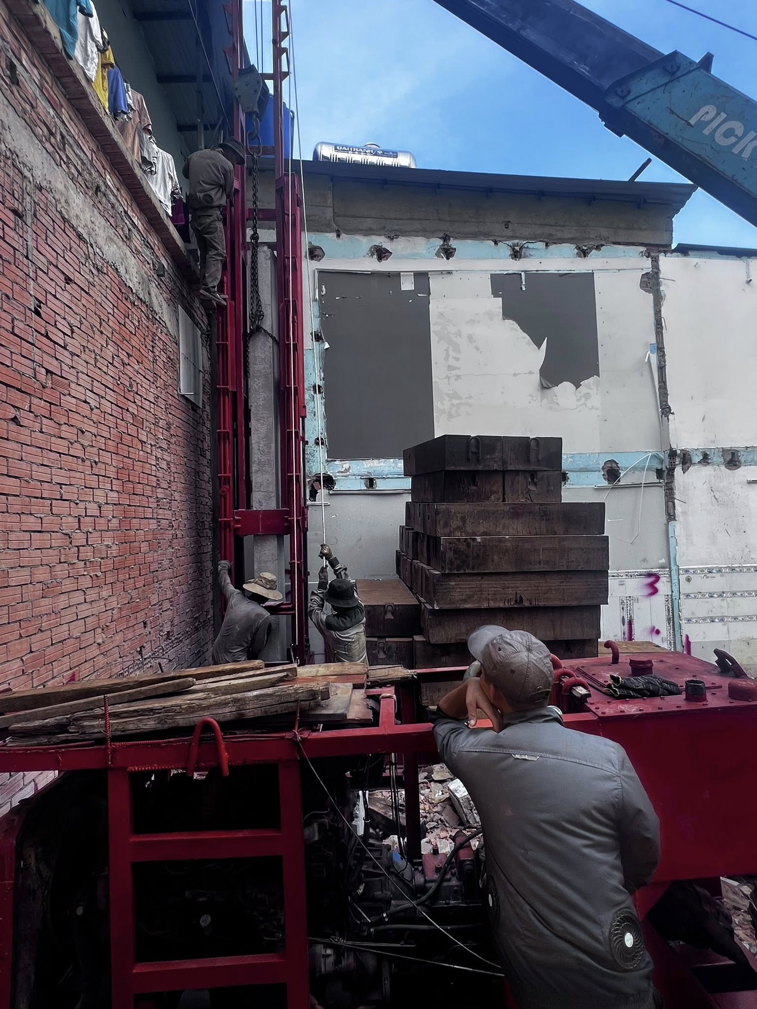 Thi công nhà phố quận tân phú tphcm